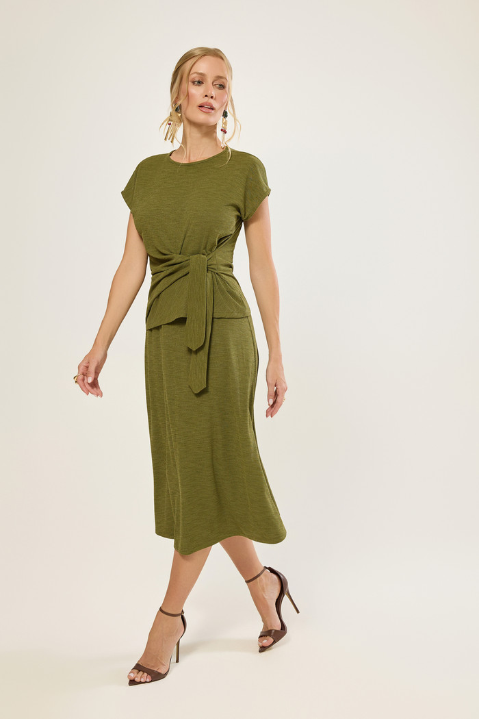 Blusa com Amarracao Lateral