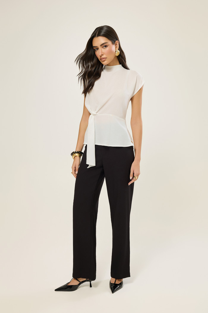 Blusa Manga Curta com Transpasse