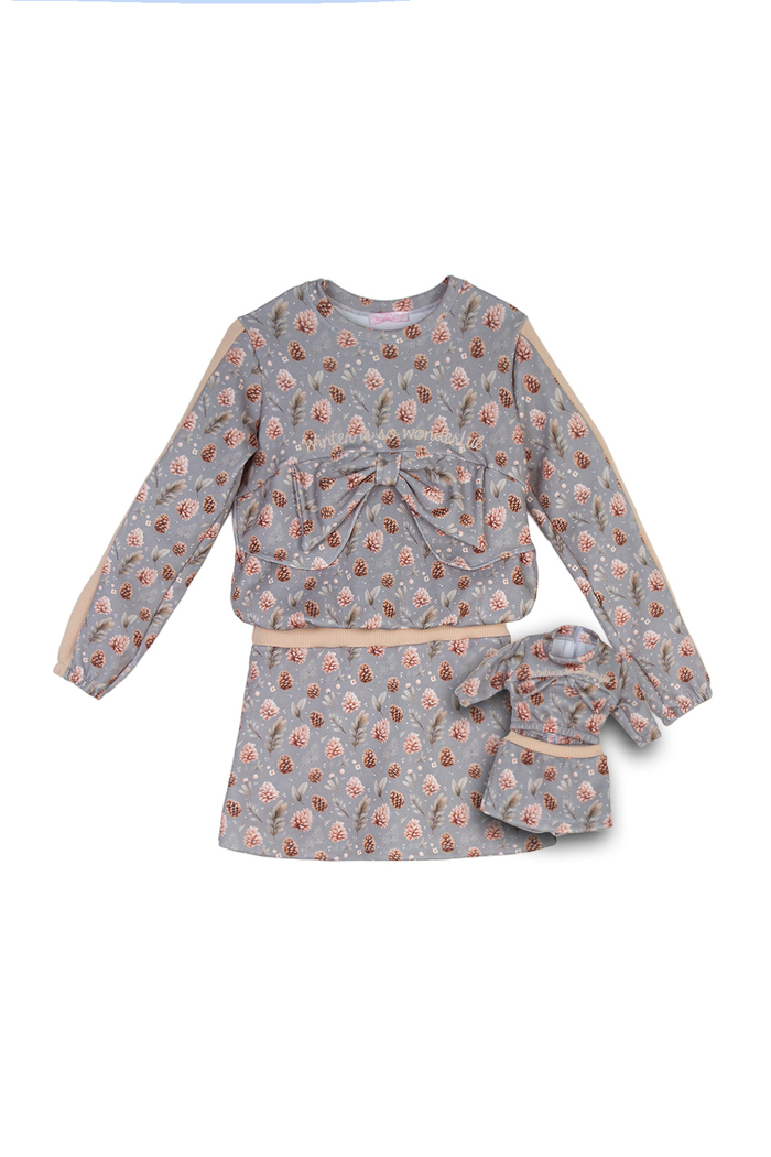 Conjunto Pinhas com shorts saia