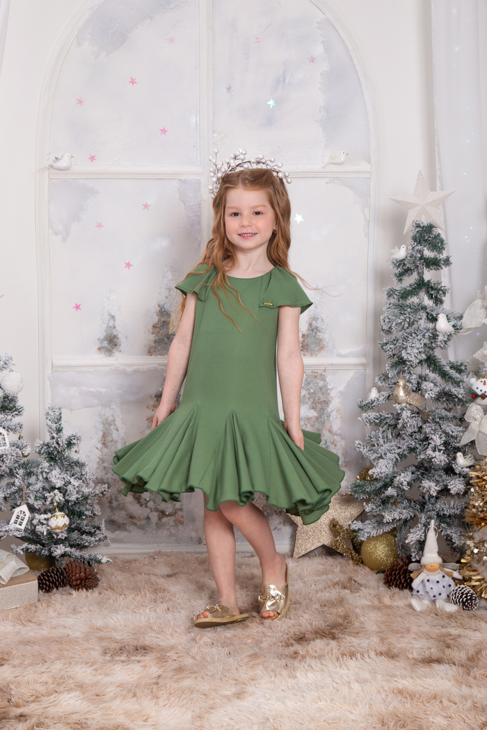 Vestido em viscose babados