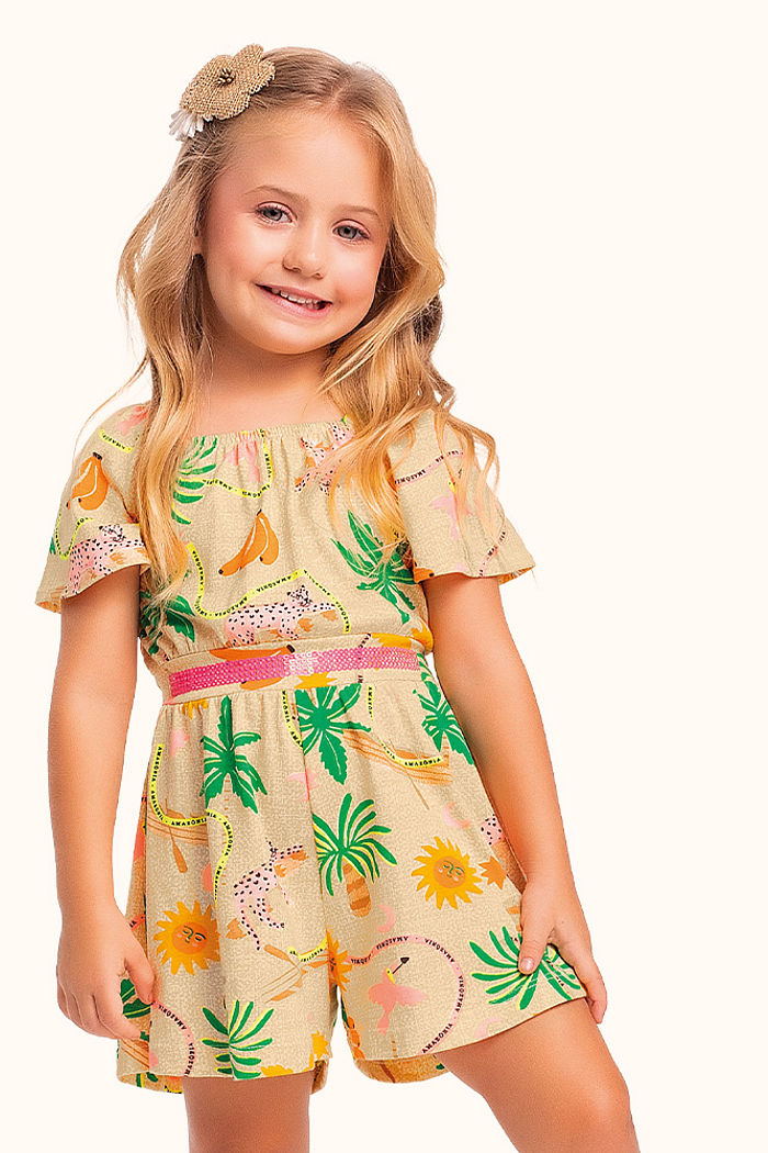 Macacão curto com estampa tropical bordado com lantejoula