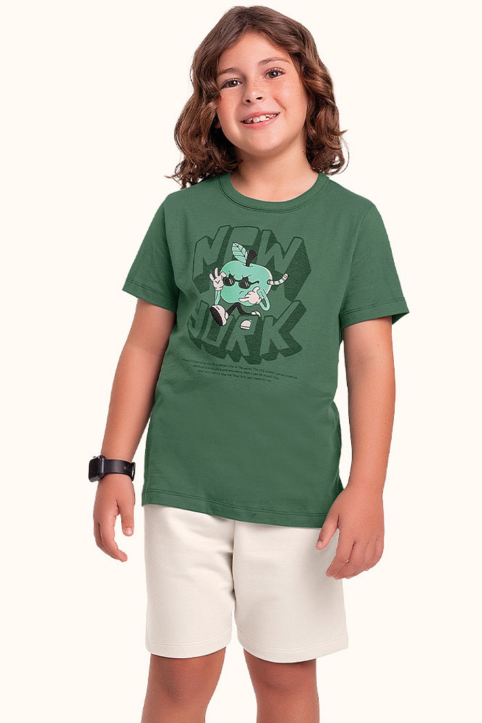 Conjunto camiseta maçã verde em meia malha e bermuda em moletinho maçã verde