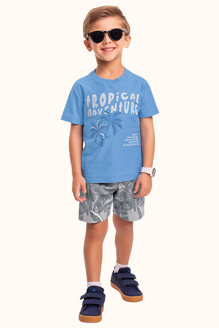 Conjunto camiseta em meia malha flamê e bermuda em moletinho tropical