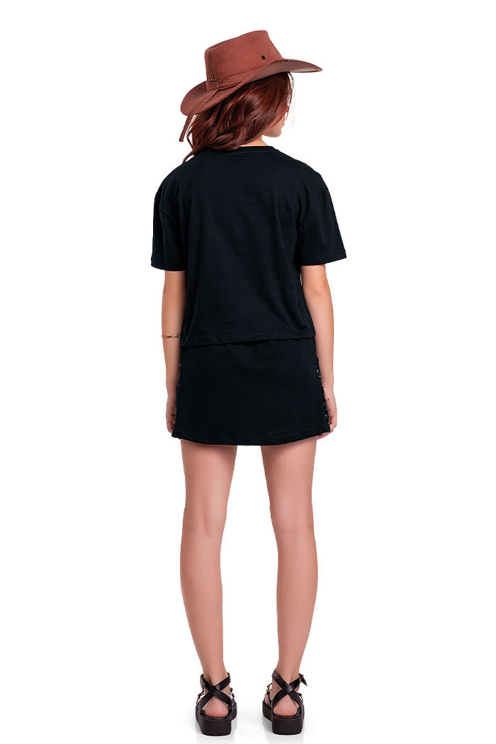 Conjunto juvenil blusa e saia com strass e lantejoula