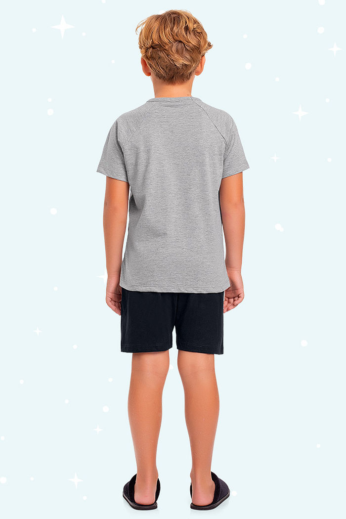 Conjunto pijama camiseta e bermuda Nasa brilha no escuro