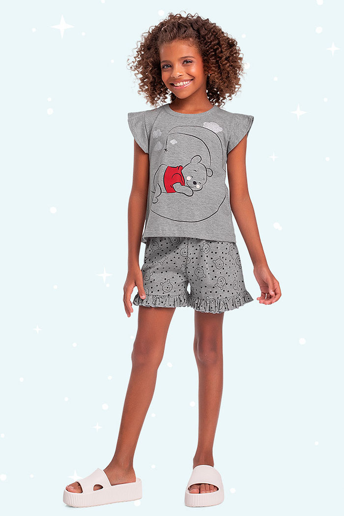 Conjunto pijama blusa e short que brilha no escuro Ursinho Pooh