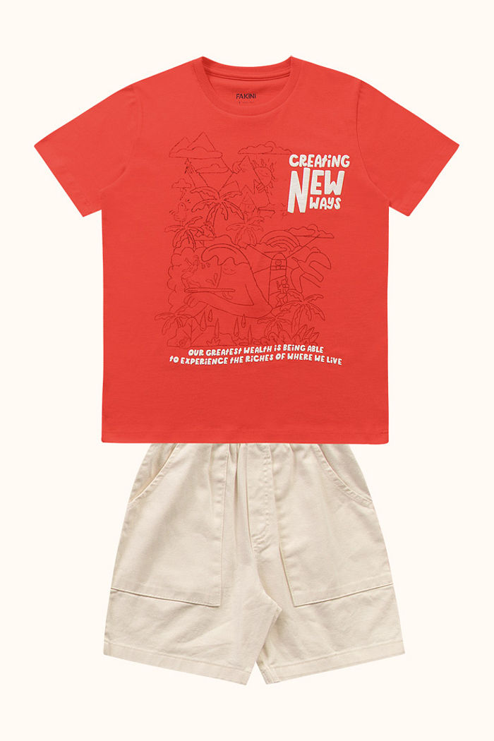 Conjunto camiseta em meia malha e bermuda em sarja com bolso funcional