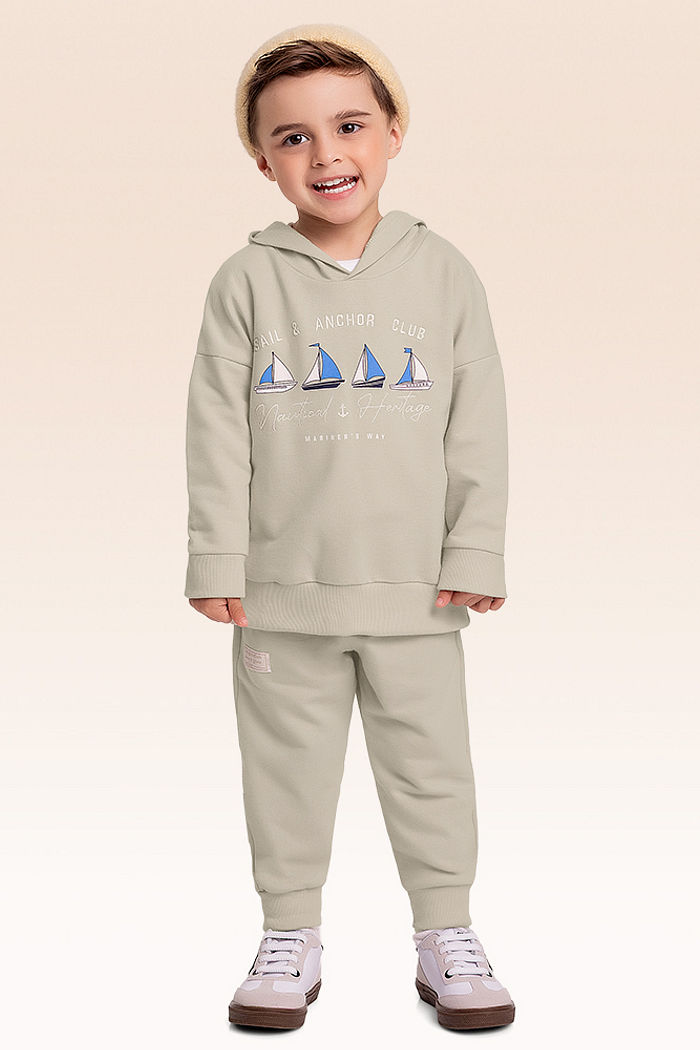 Conjunto blusão com capuz e calça