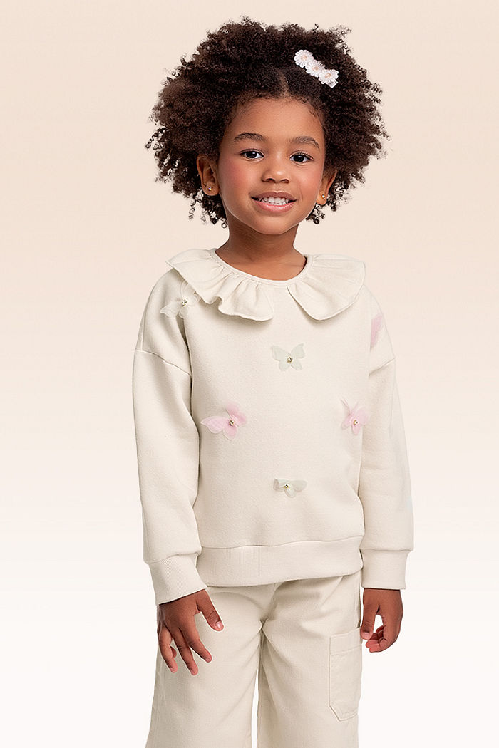 Blusão em moletom aplique borboletas