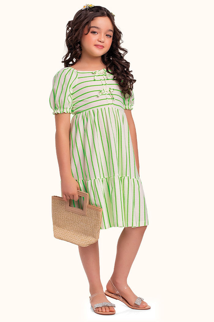 Vestido em malha florence com laço decorativo listras