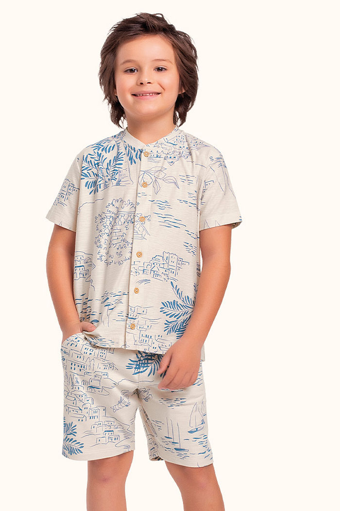 Conjunto camiseta em meia malha flamê e bermuda em moletinho flamê com botão funcional