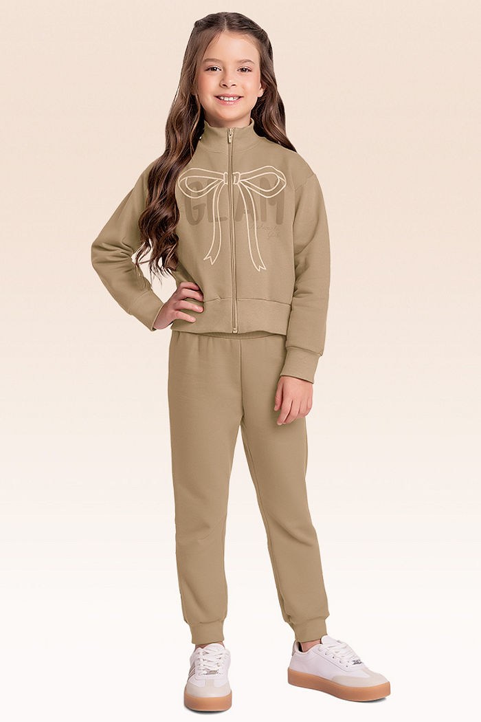 Conjunto jaqueta e calça em moletom