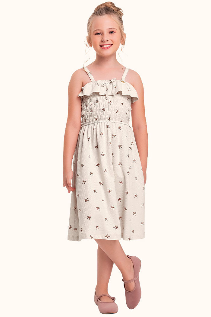 Vestido em malha favo com lastex na frente laços