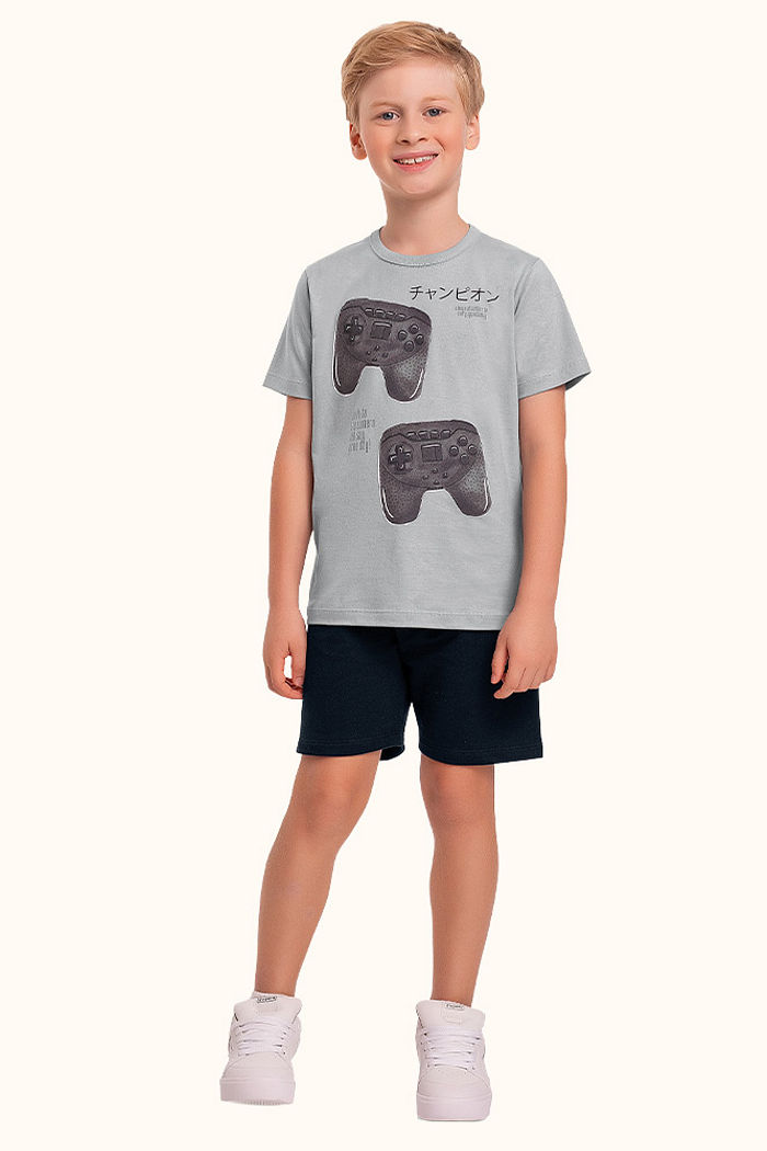 Conjunto camiseta em meia malha e bermuda em moletinho videogame