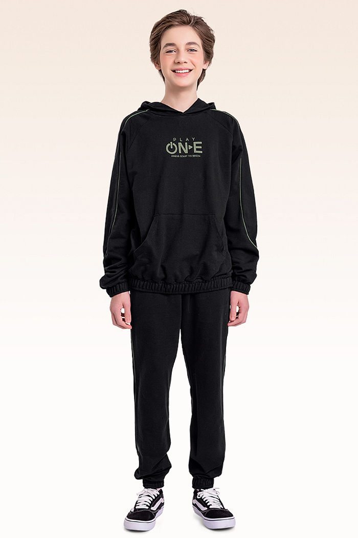 Conjunto blusão com capuz e calça