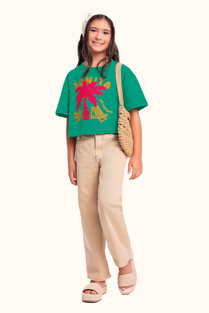 Blusa em meia malha com bordado