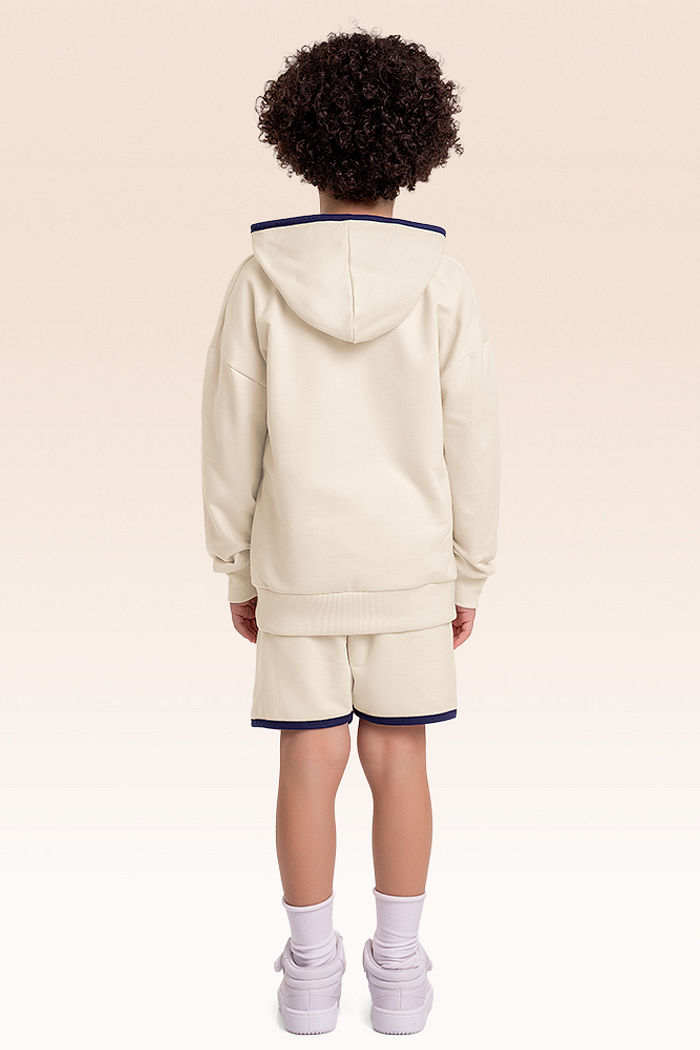 Conjunto blusão com capuz e bermuda