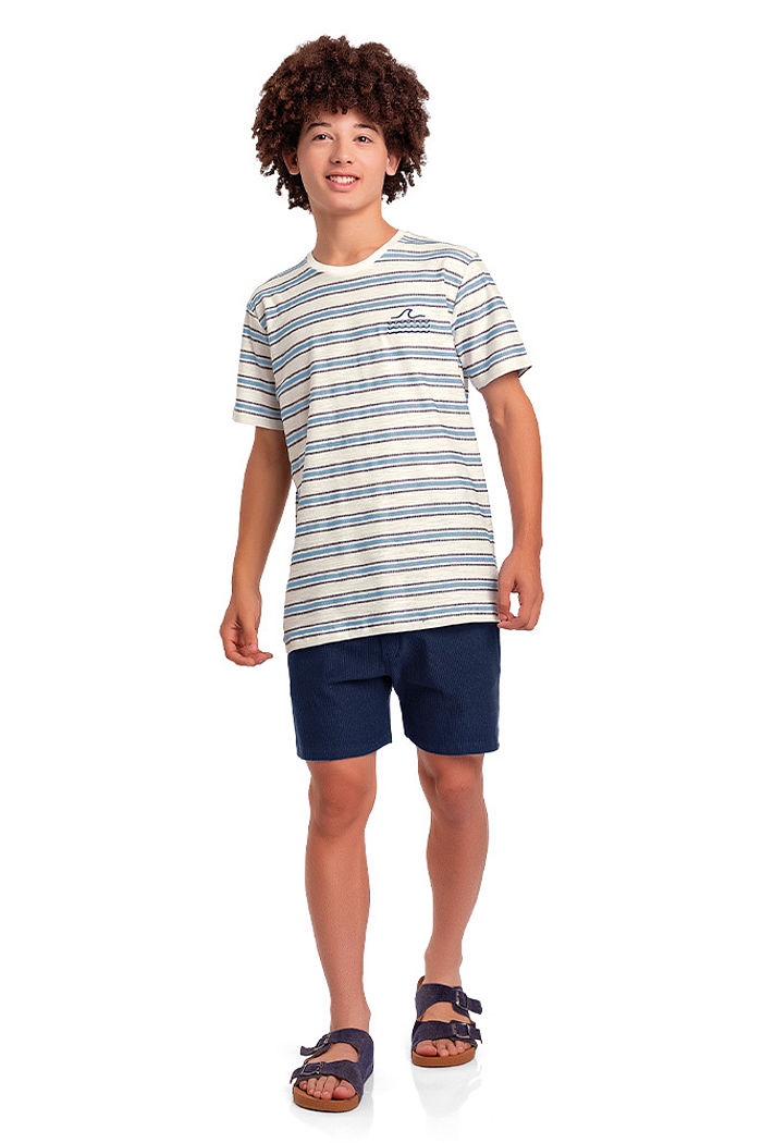 Camiseta juvenil com bordado