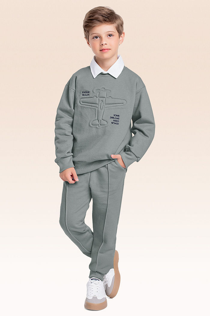 Conjunto blusão e calça em moletom pique