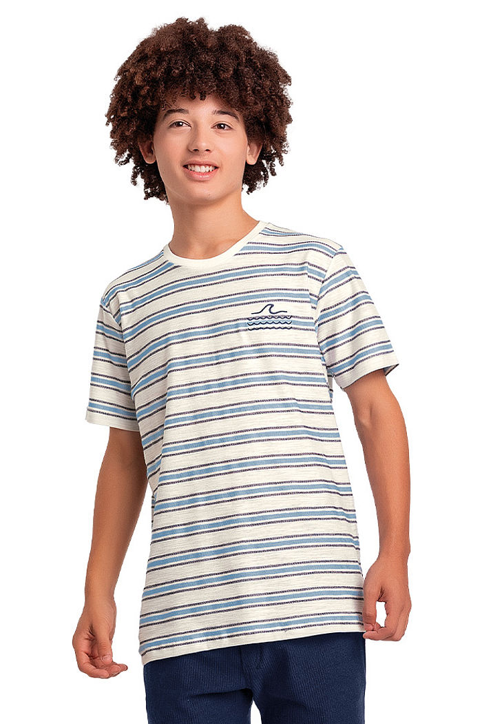 Camiseta juvenil com bordado