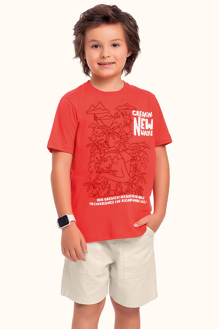 Conjunto camiseta em meia malha e bermuda em sarja com bolso funcional