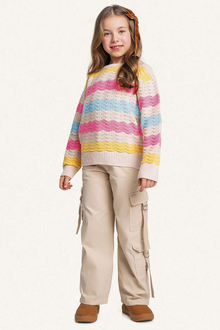 Casaco fechado em tricot com listras