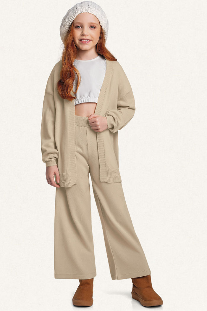 Conjunto top em cotton e casaco aberto em tricot