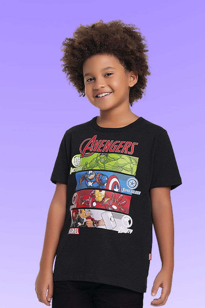 Camiseta em meia malha Os Vingadores