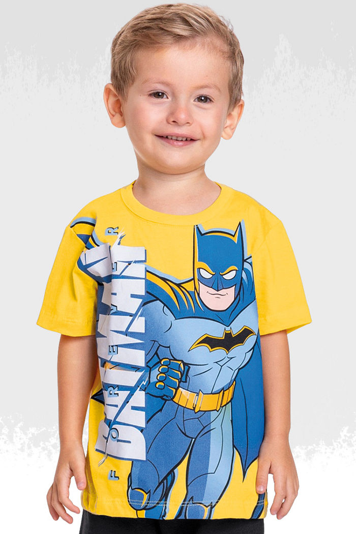 Conjunto camiseta batman em meia malha e bermuda