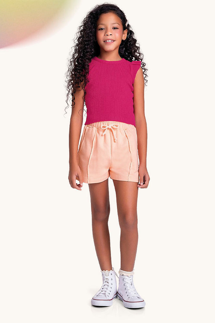 Blusa com detalhe na manga em tricot