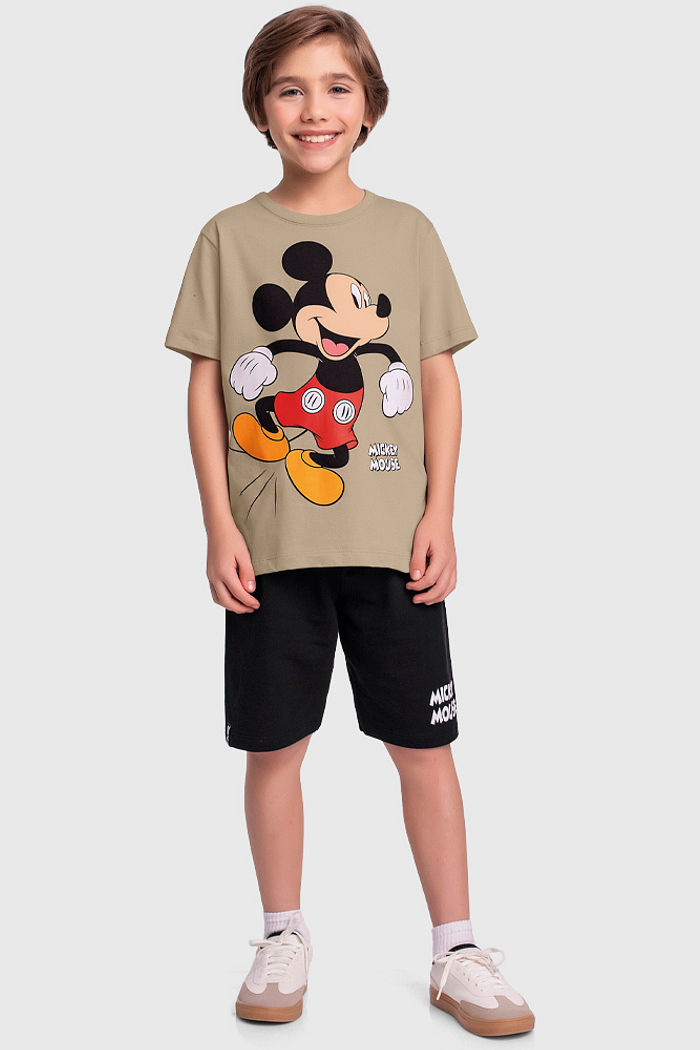 Conjunto camiseta Mickey Mouse e bermuda em moletinho