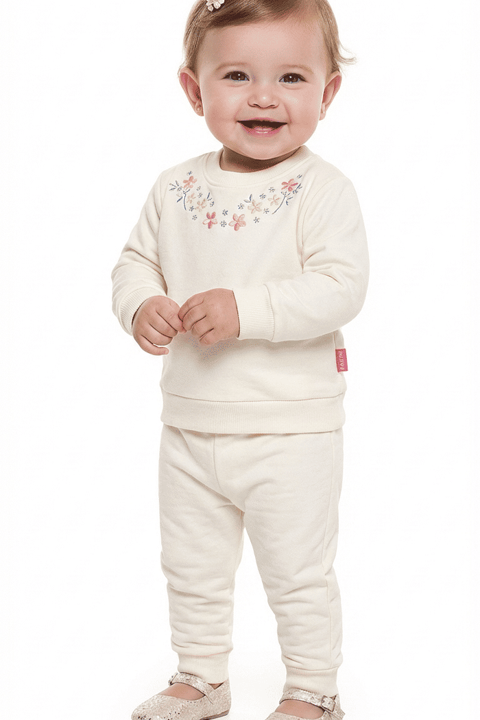 Conjunto blusão e calça em moletom flor