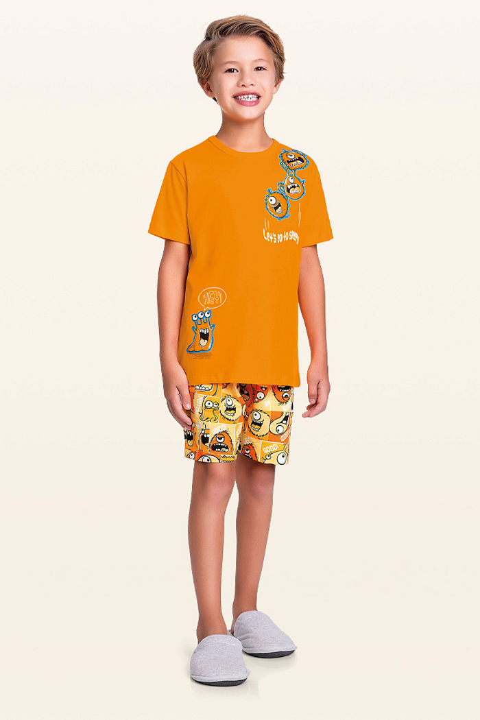 Conjunto pijama camiseta e bermuda mostrinho