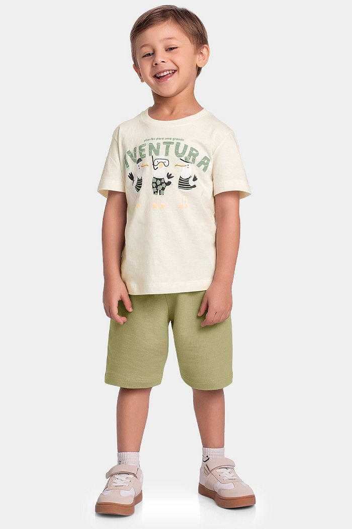 Conjunto camiseta aventura e bermuda em moletinho flamê