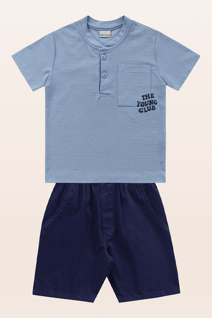 Conjunto camiseta com botão/bolso e bermuda