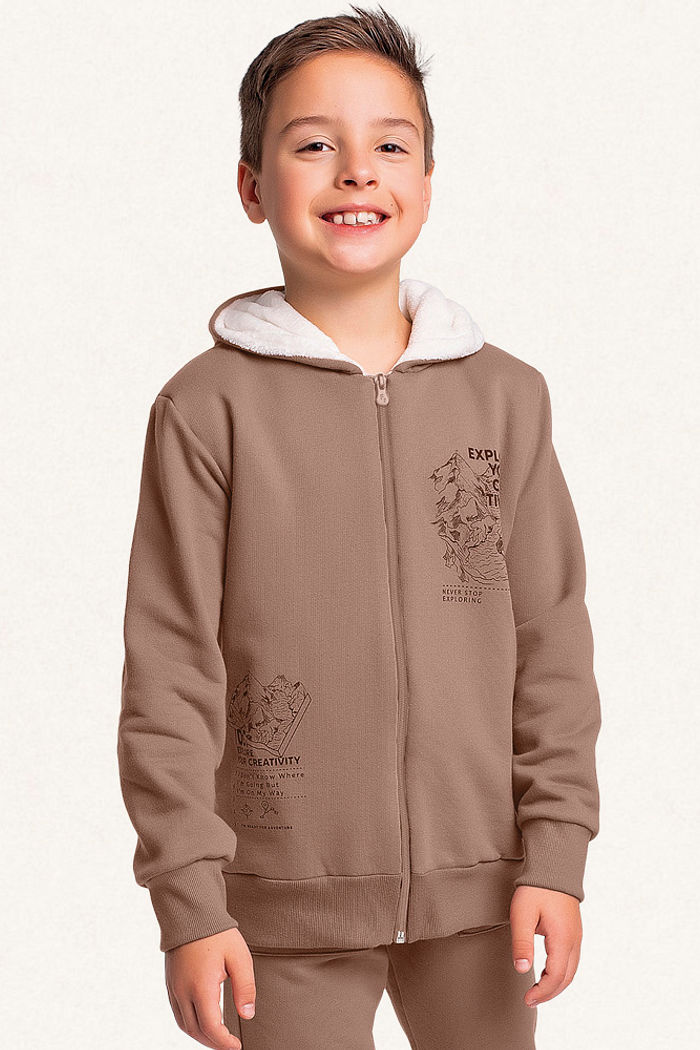 Conjunto jaqueta com capuz e corpo forrado em fleece e calça em moletom