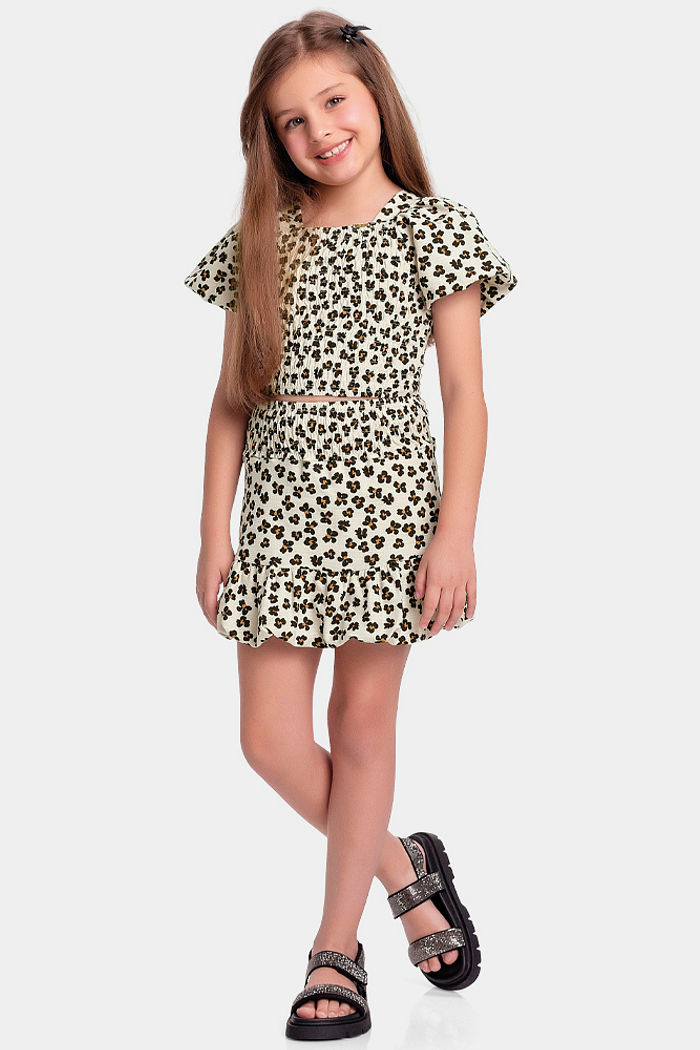Conjunto blusa e short-saia balonê em malha florence animal print