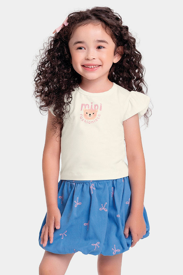 Conjunto blusa e short-saia balonê