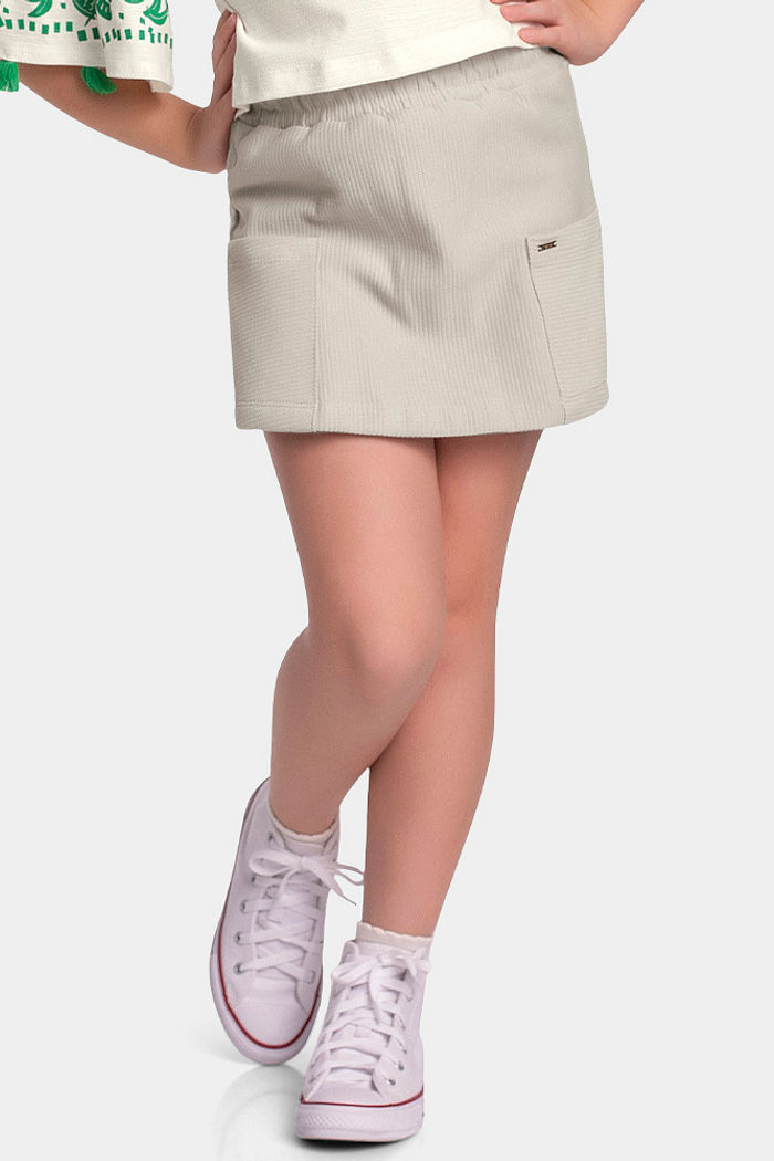 Short-saia com bolso