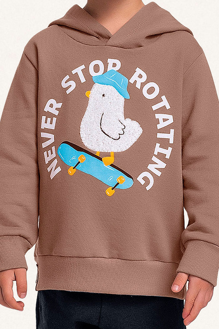 Conjunto blusão com capuz e calça em moletom skate