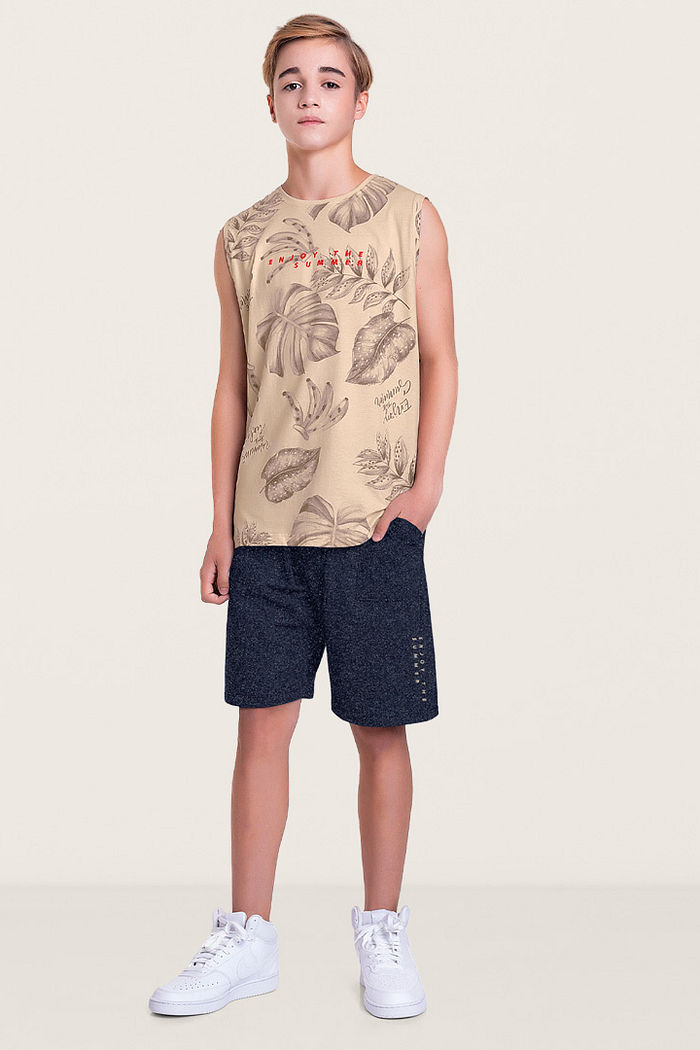 Bermuda em moletinho molinê com bordado e bolso