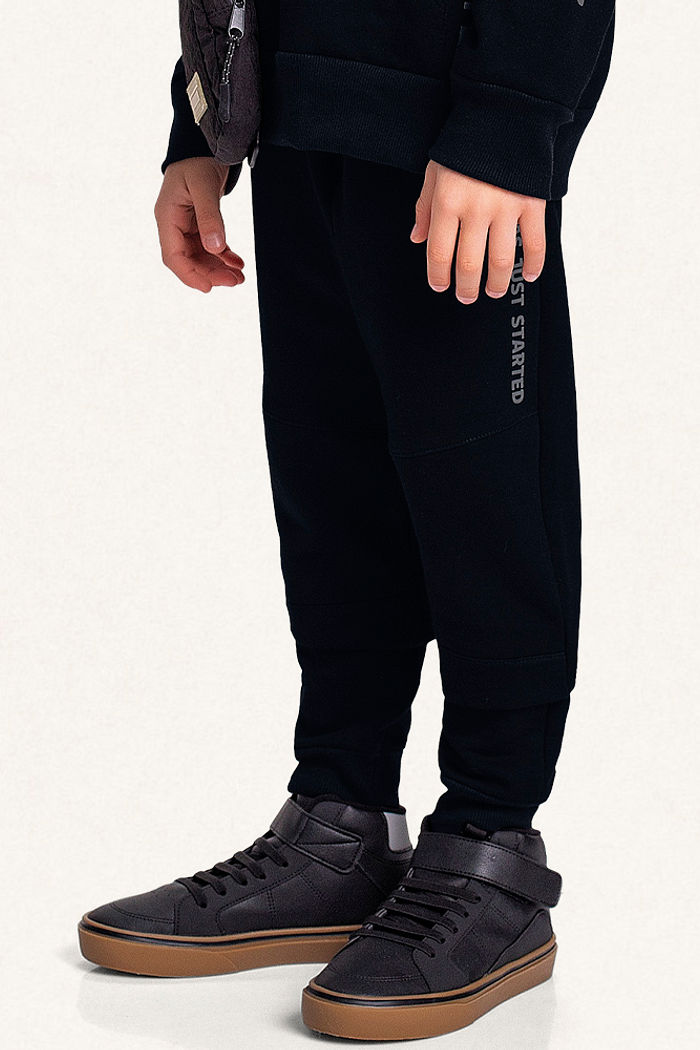 Conjunto blusão com capuz e calça em moletom letterings