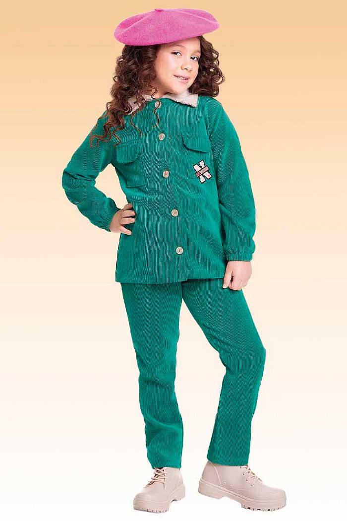 Casaco em veludo cotelê