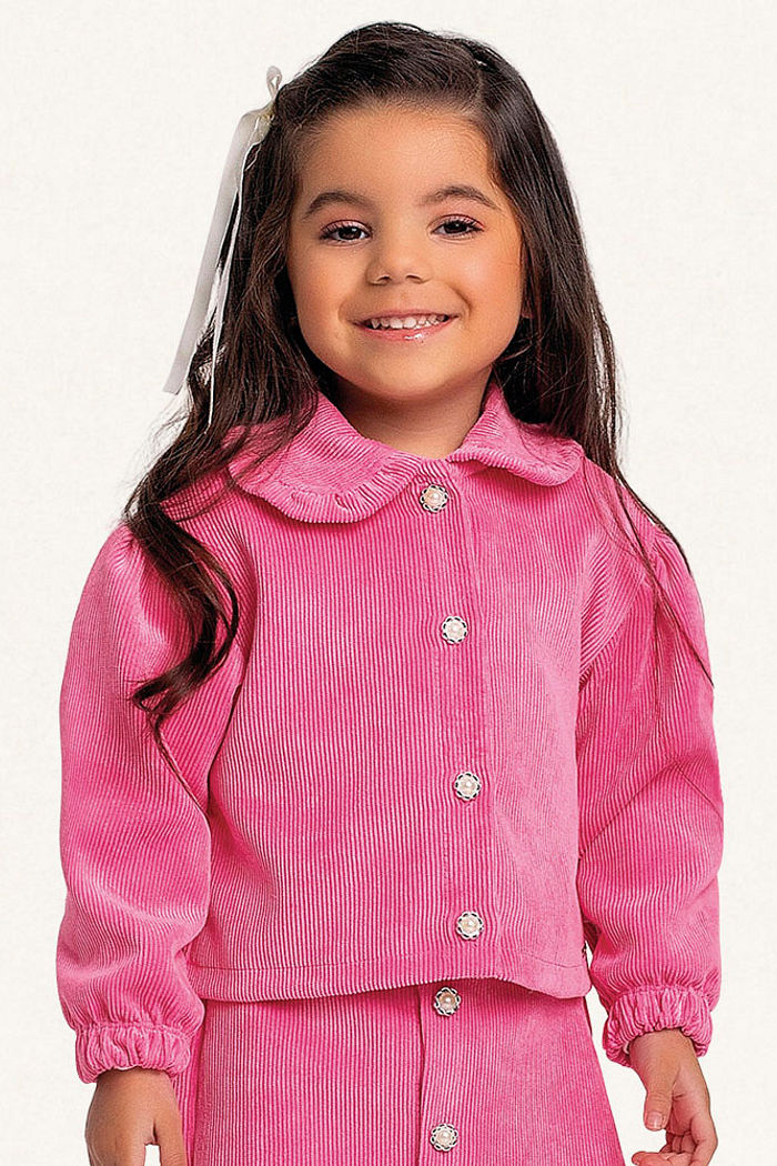 Casaco em veludo cotelê com botões