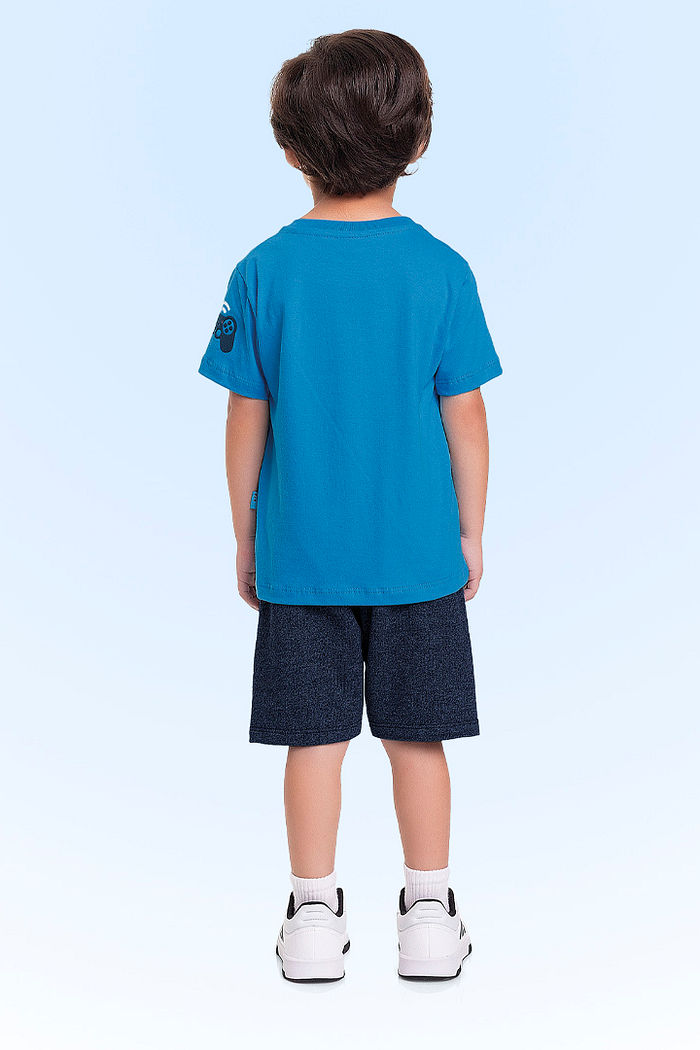 Conjunto camiseta em meia malha e bermuda em moletinho molinê