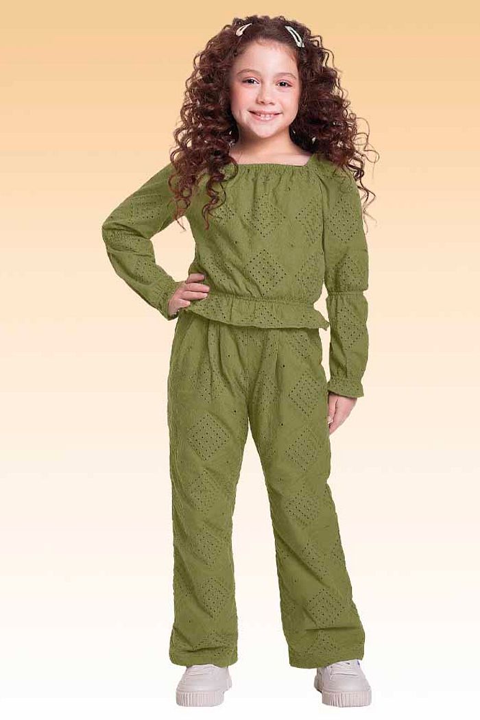 Blusa manga longa em laise