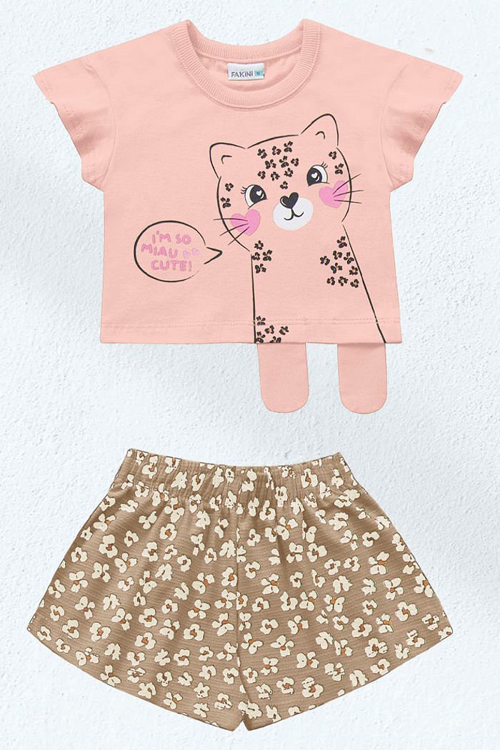 Conjunto blusa em meia malha e short em malha florence oncinha