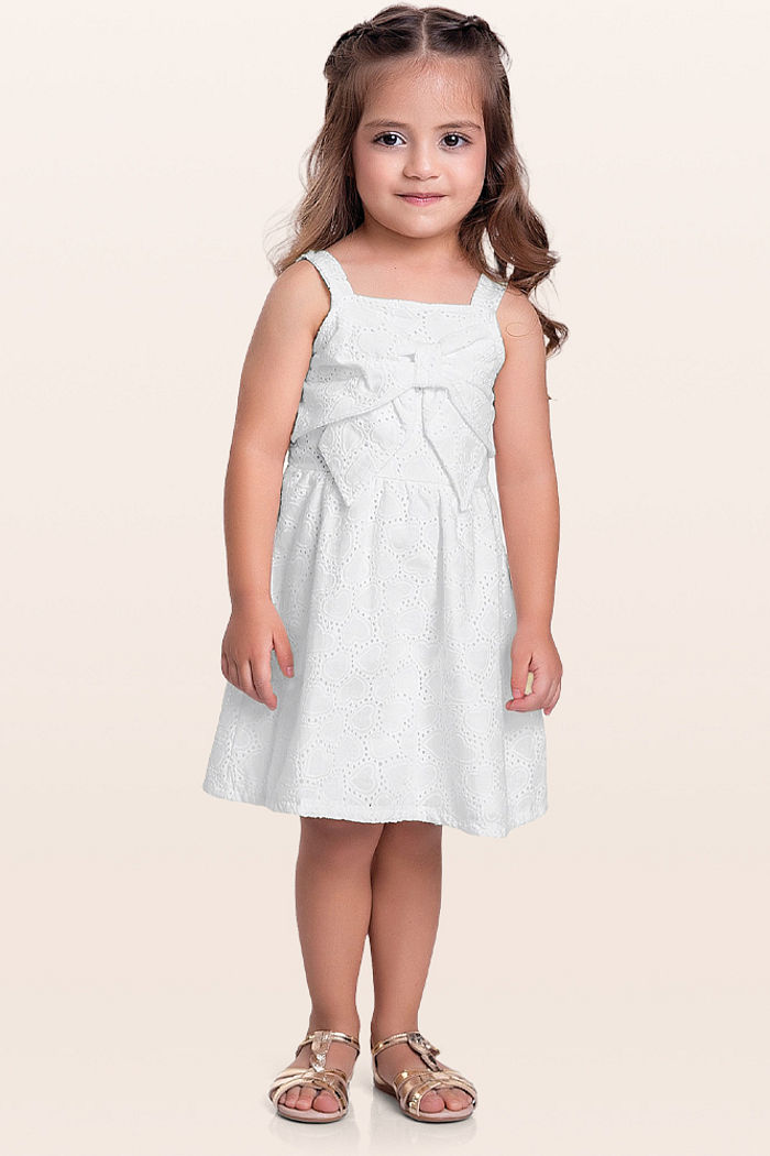 Vestido em laise laço