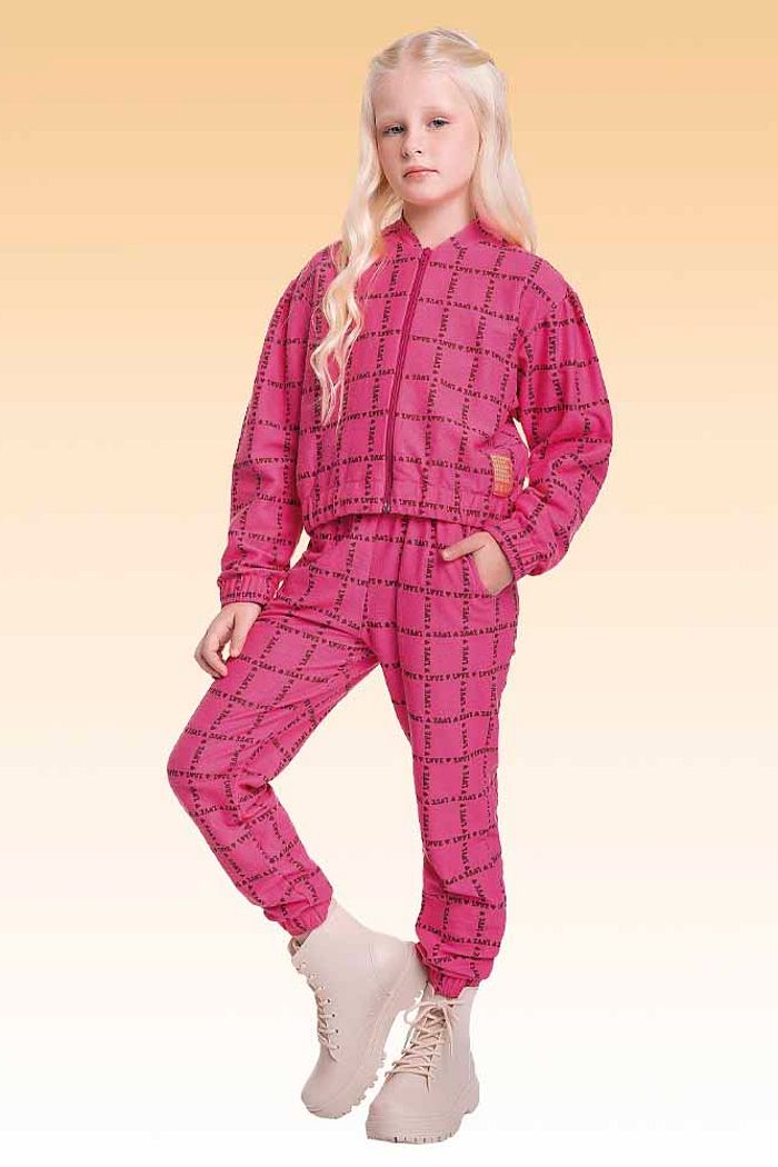 Conjunto jaqueta e calça em moletinho