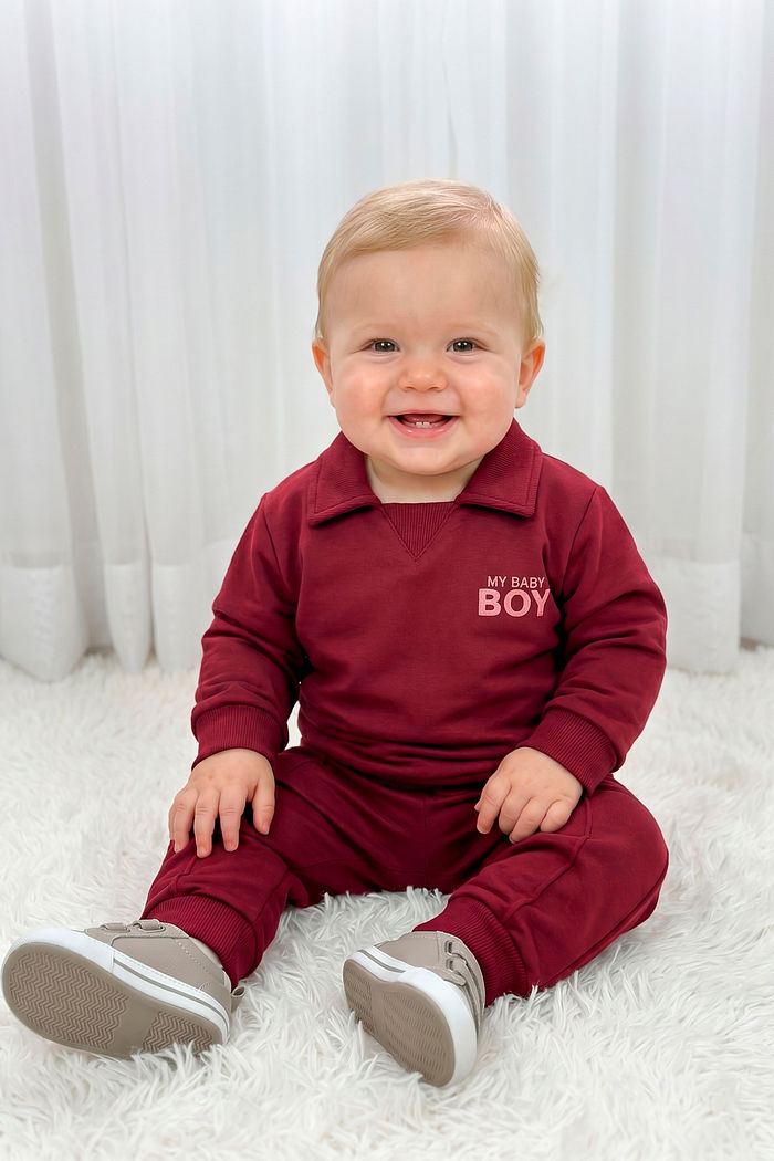 Conjunto blusão e calça em moletom 